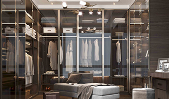 定制衣柜使用玻璃柜門好不好？