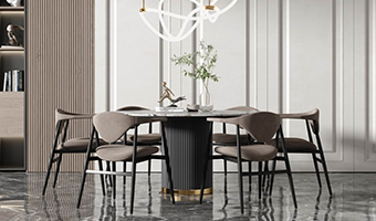 墻面是用護墻板好還是貼墻布好？