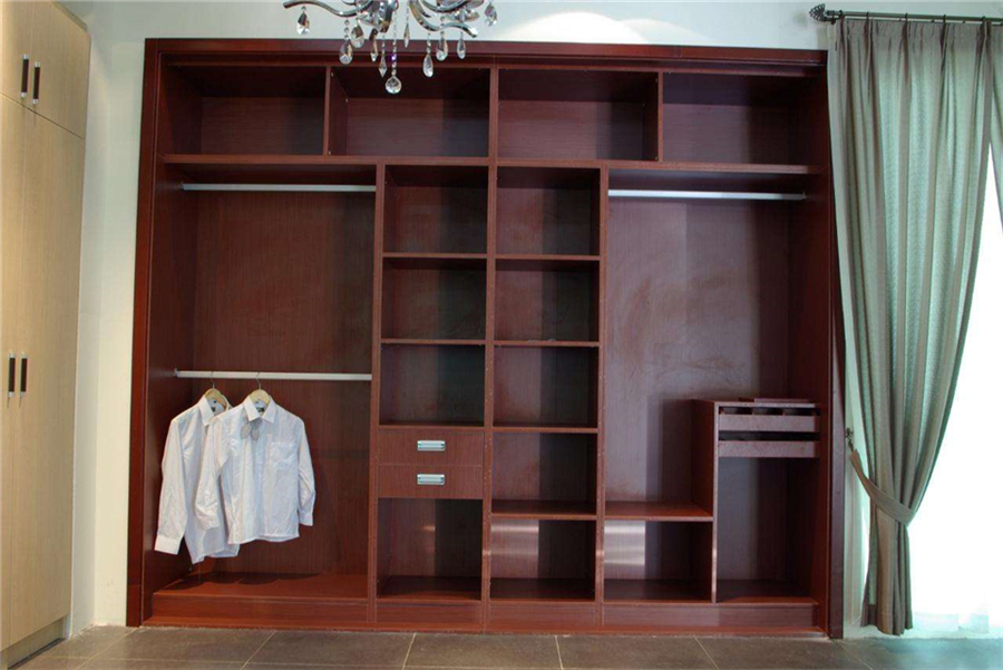 定制衣柜多少錢？?jī)r(jià)格怎么算？(圖2)
